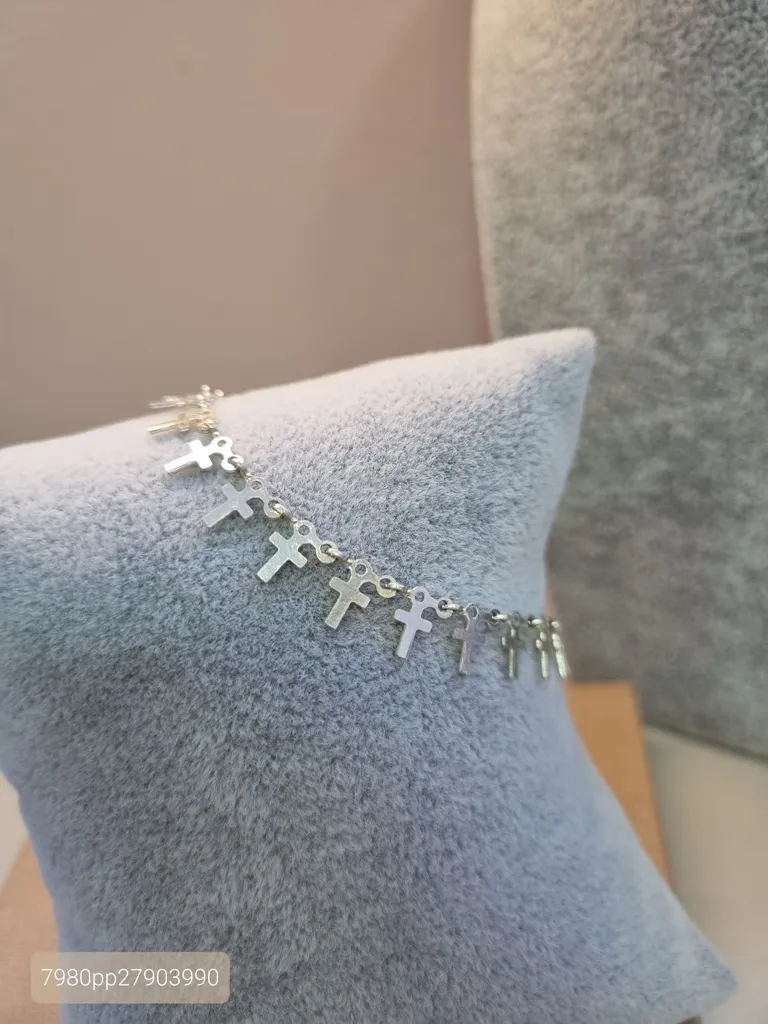 PULSEIRA PRATA CRUCIFIXOS