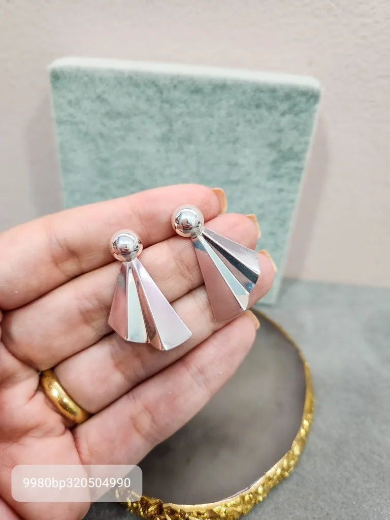 BRINCO PRATA LEQUE BOLA