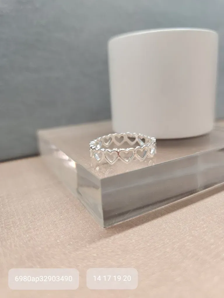 ANEL PRATA CORAÇÃO VAZADO