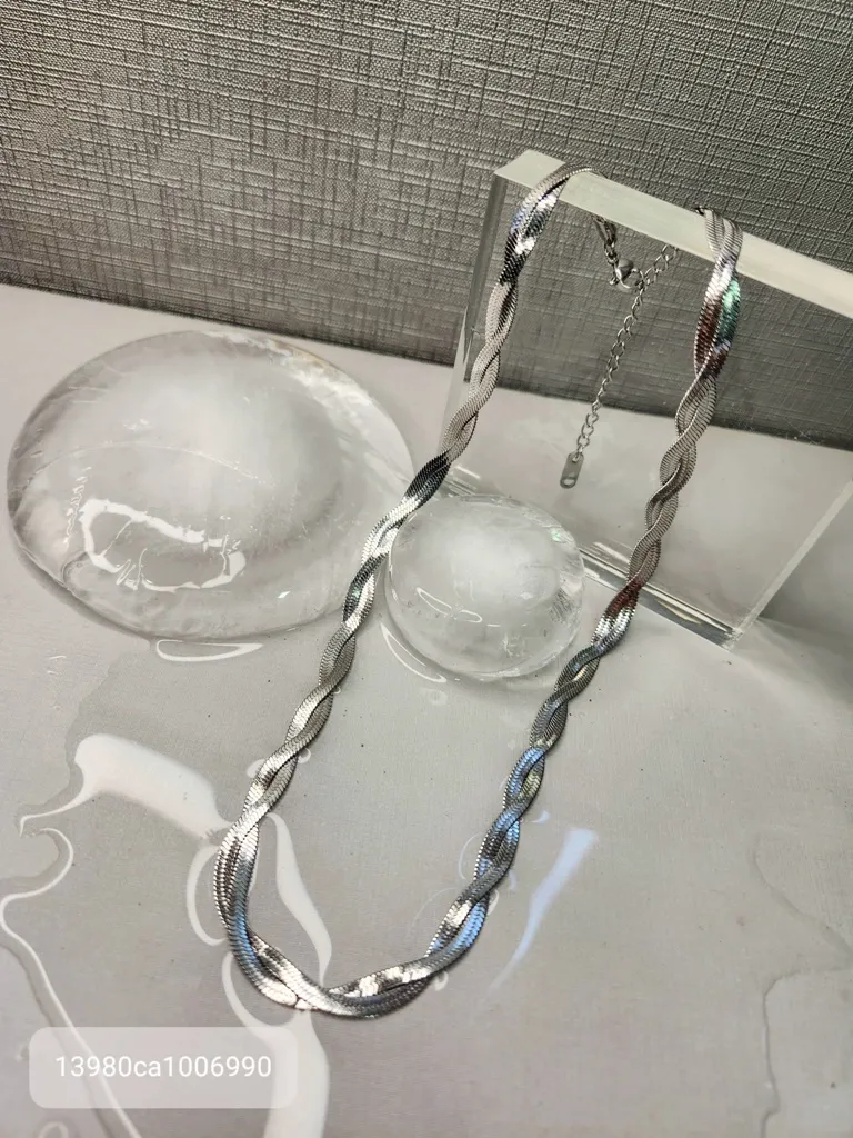 COLAR AÇO ENTRELAÇADO