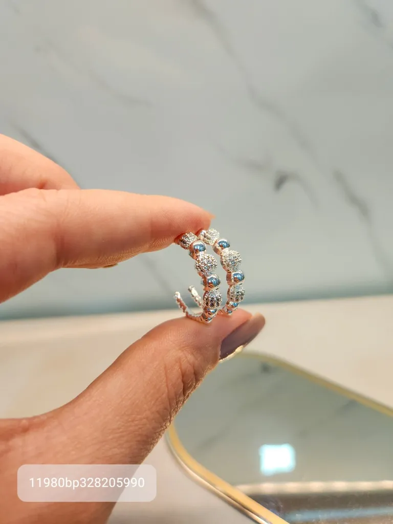 BRINCO PRATA ARGOLA BOLAS LISA ZIRC