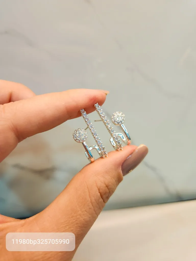 BRINCO PRATA EAR HOOK PONTO ZIRC