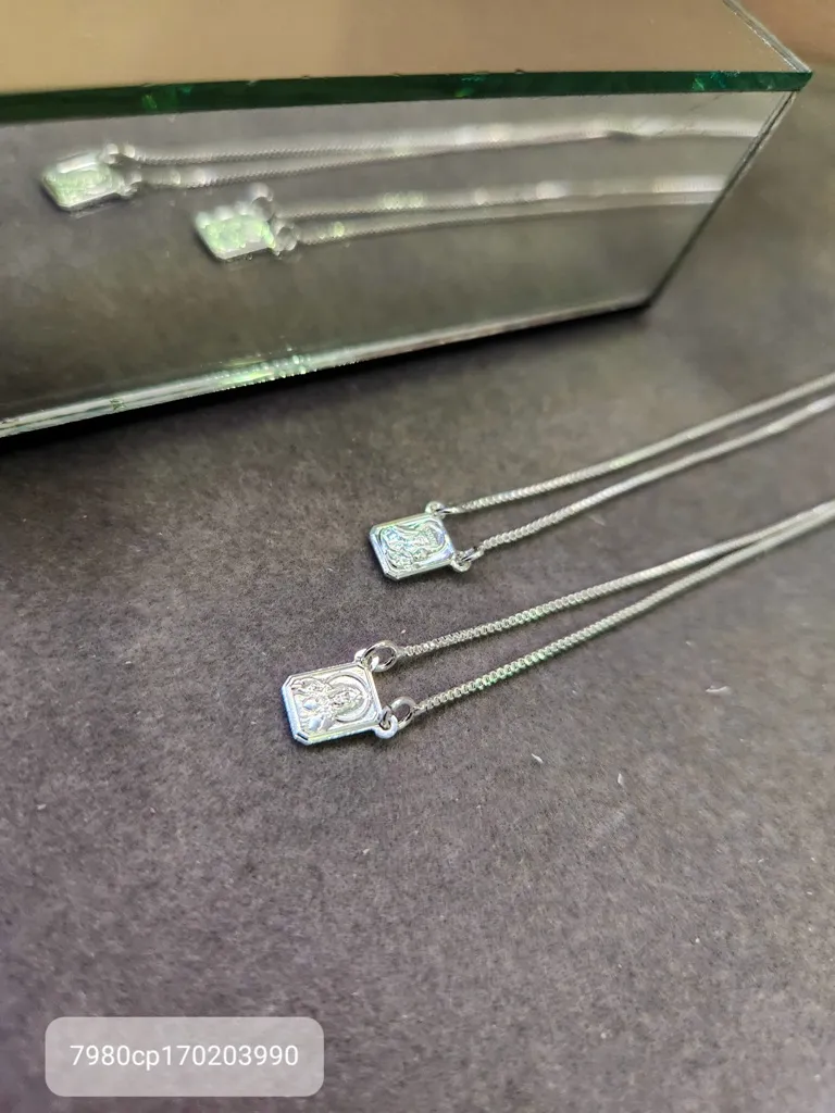 COLAR ESCAPULÁRIO PRATA TRADICIONAL