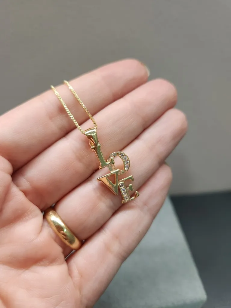 COLAR OURO LOVE