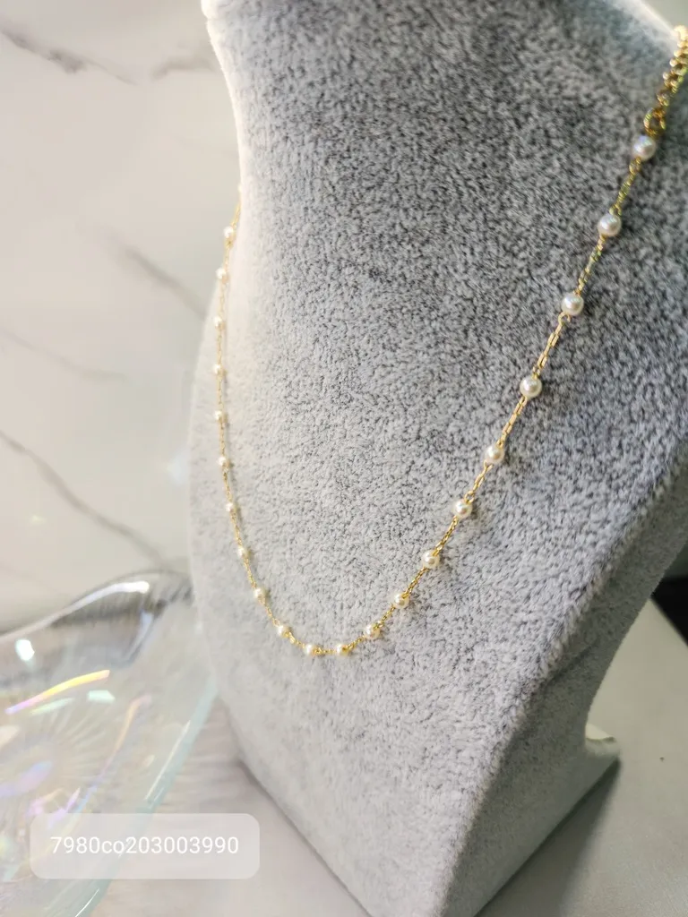 COLAR OURO PEROLAS MINI ESPASSADAS