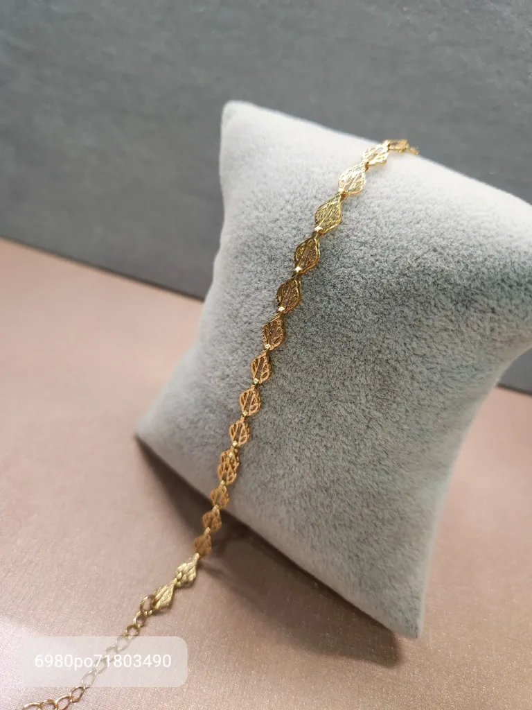 PULSEIRA OURO FOLHA ARABESCO