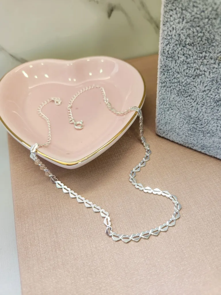 COLAR PRATA CORAÇÕES TRAÇO