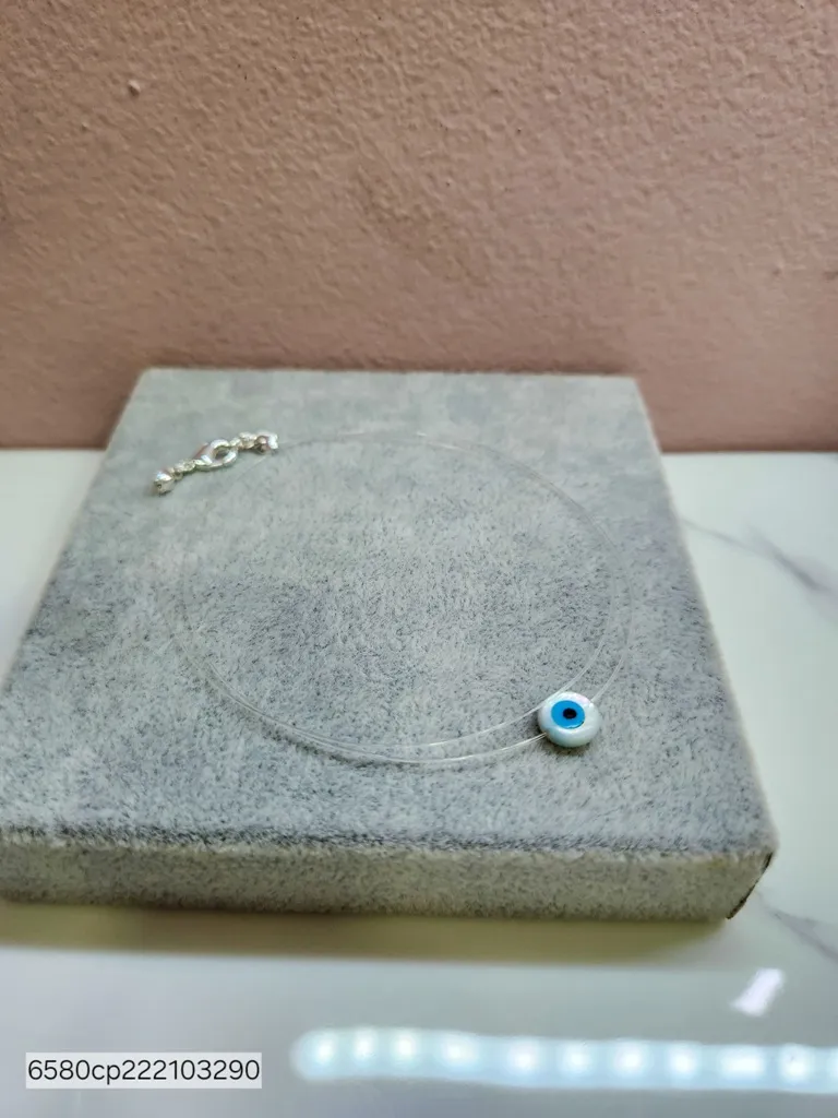 COLAR INVISÍVEL OLHO MADREP PRATA