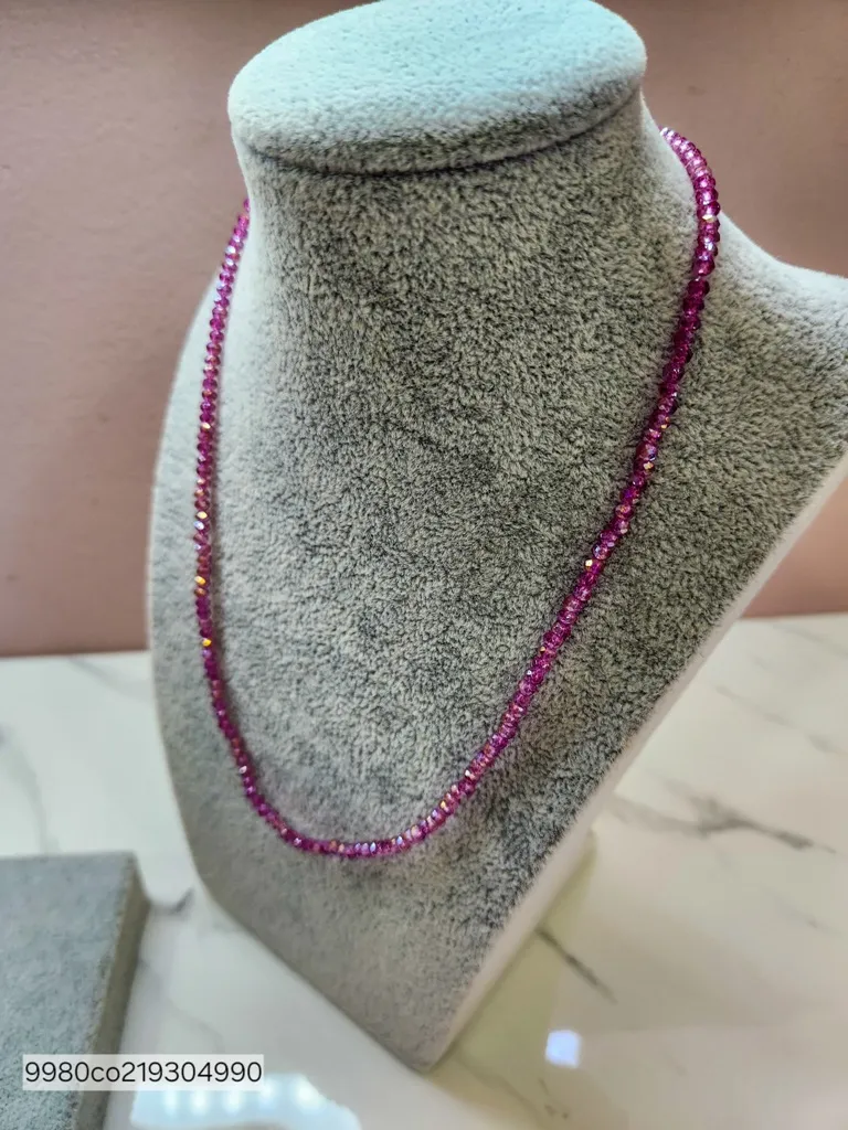 COLAR OURO CRISTAL FUCSIA