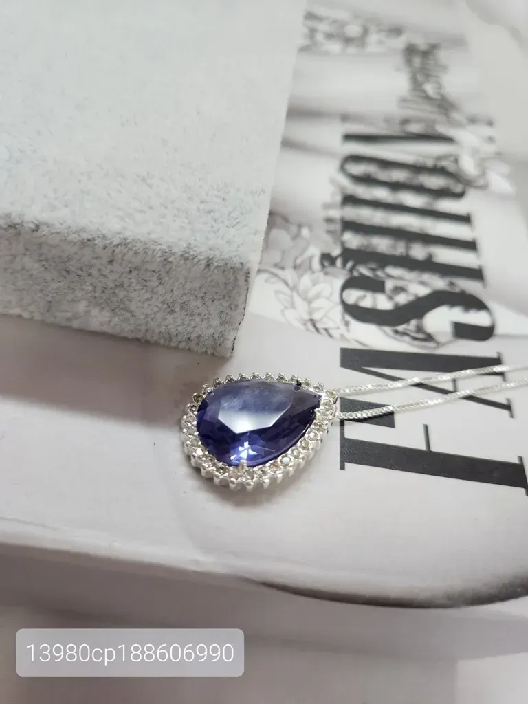 COLAR PRATA GOTA Z TANZANITA