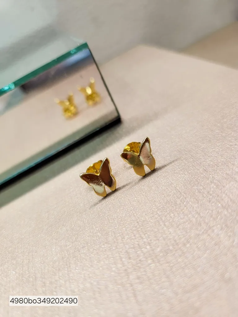 BRINCO OURO  BORBOLETA LISA