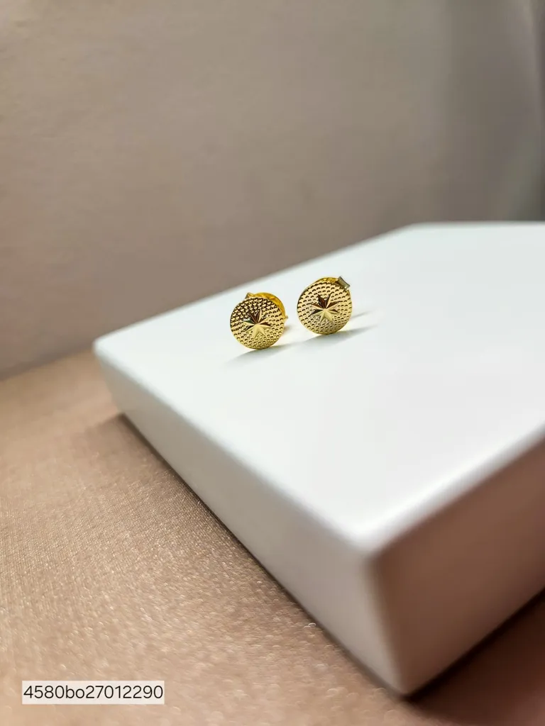 BRINCO OURO ROSA DOS VENTOS