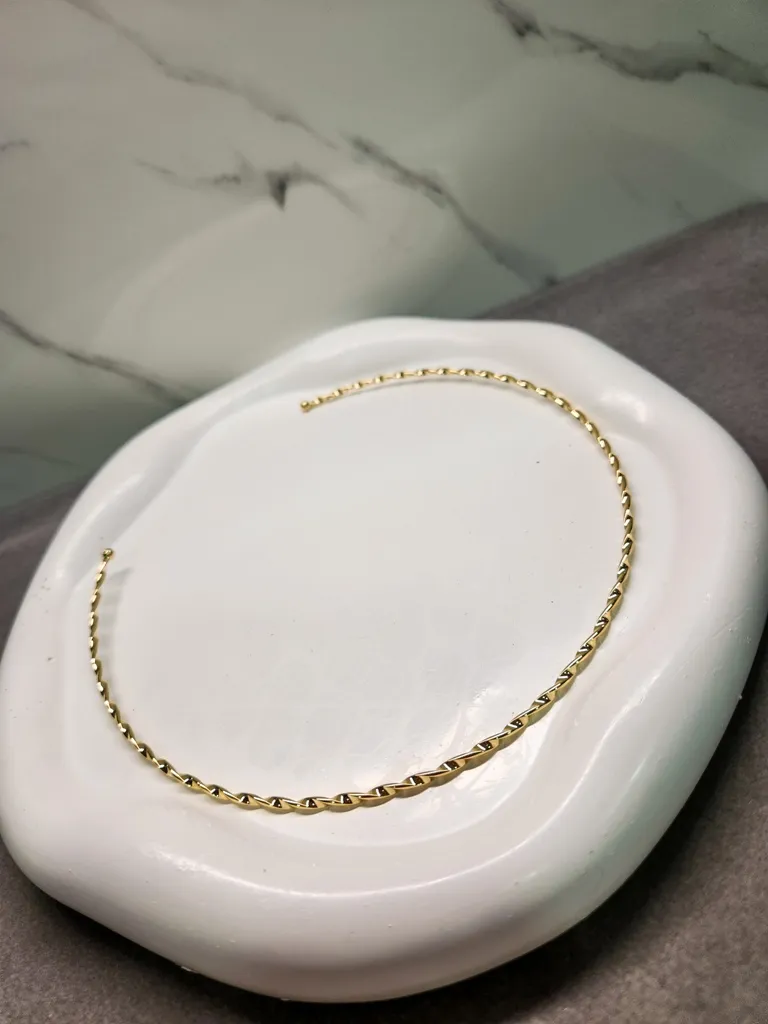 COLAR OURO GARGANTILHA RÍG TORC