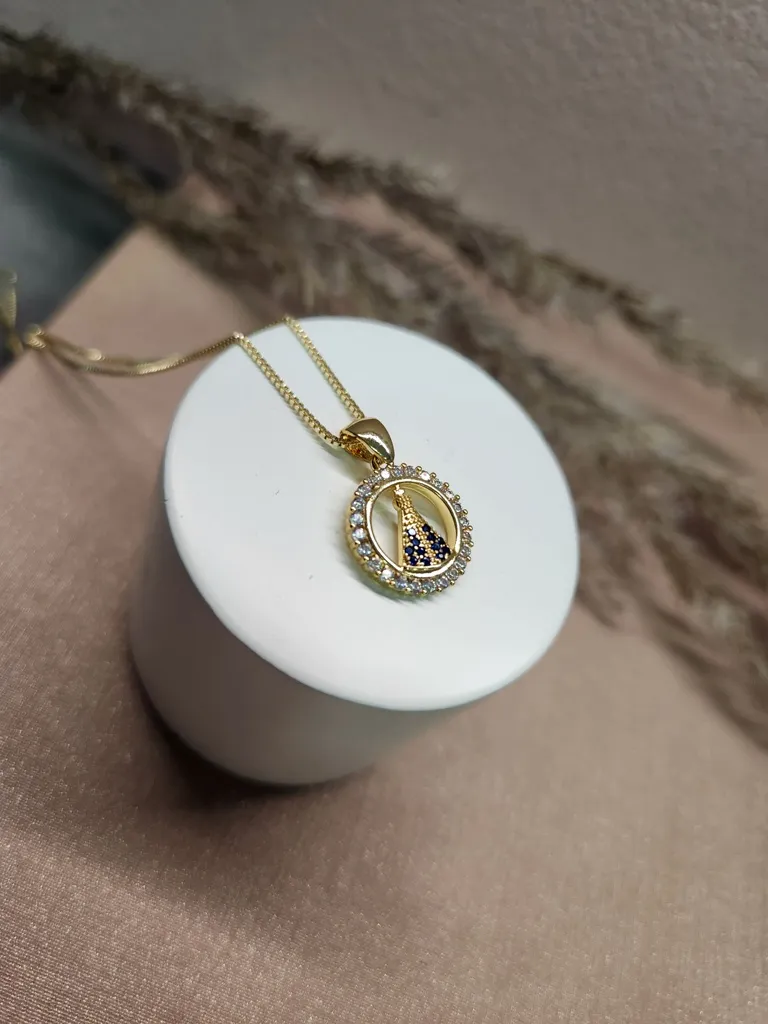 COLAR OURO NOSSA SENHORA CIRC