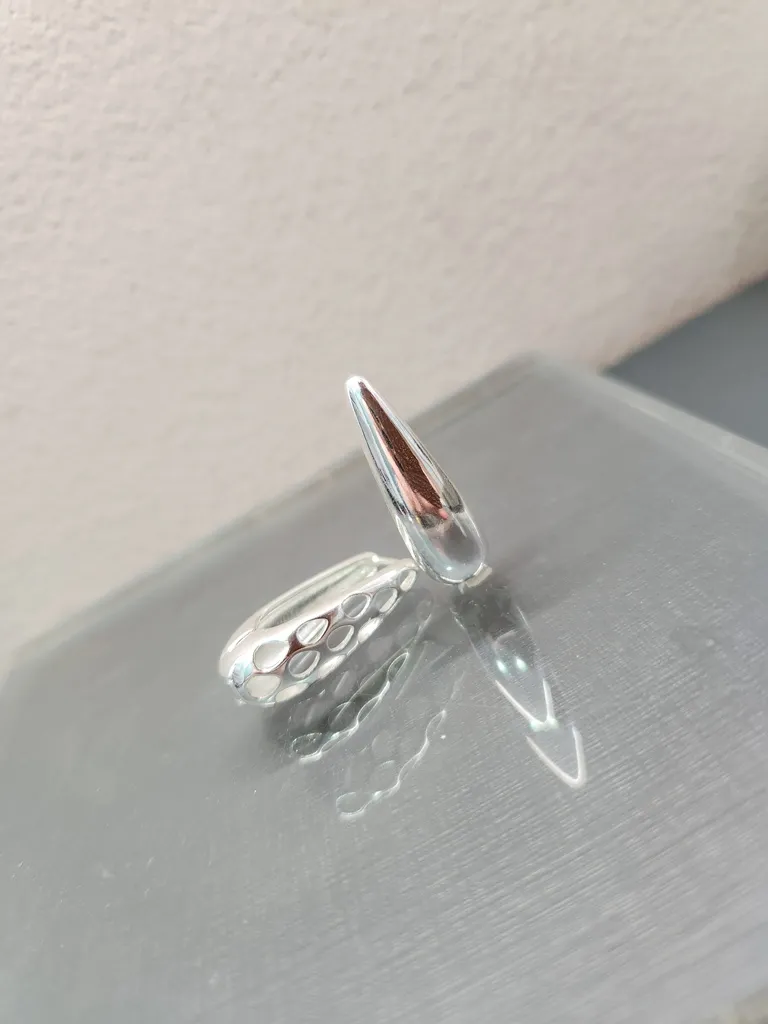 BRINCO PRATA ARGOLA GOTA L G