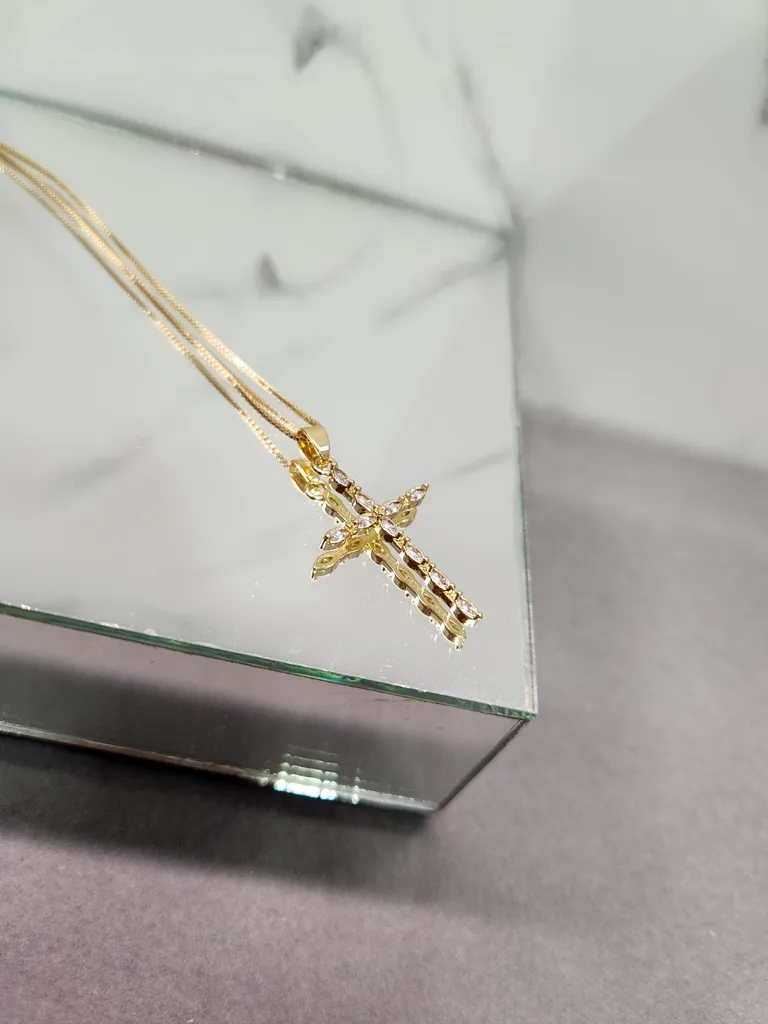 COLAR OURO CRUZ NAVETES