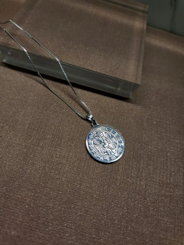 COLAR PRATA MEDALHAS SB