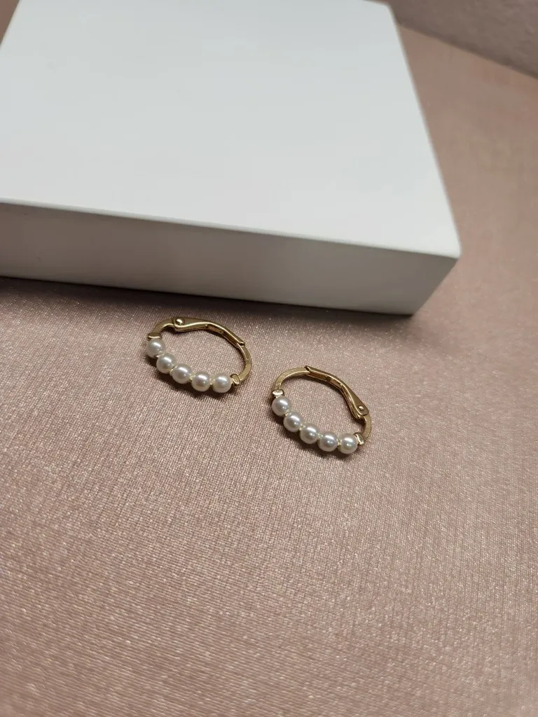 BRINCO OURO BOLINHAS PÉROLAS