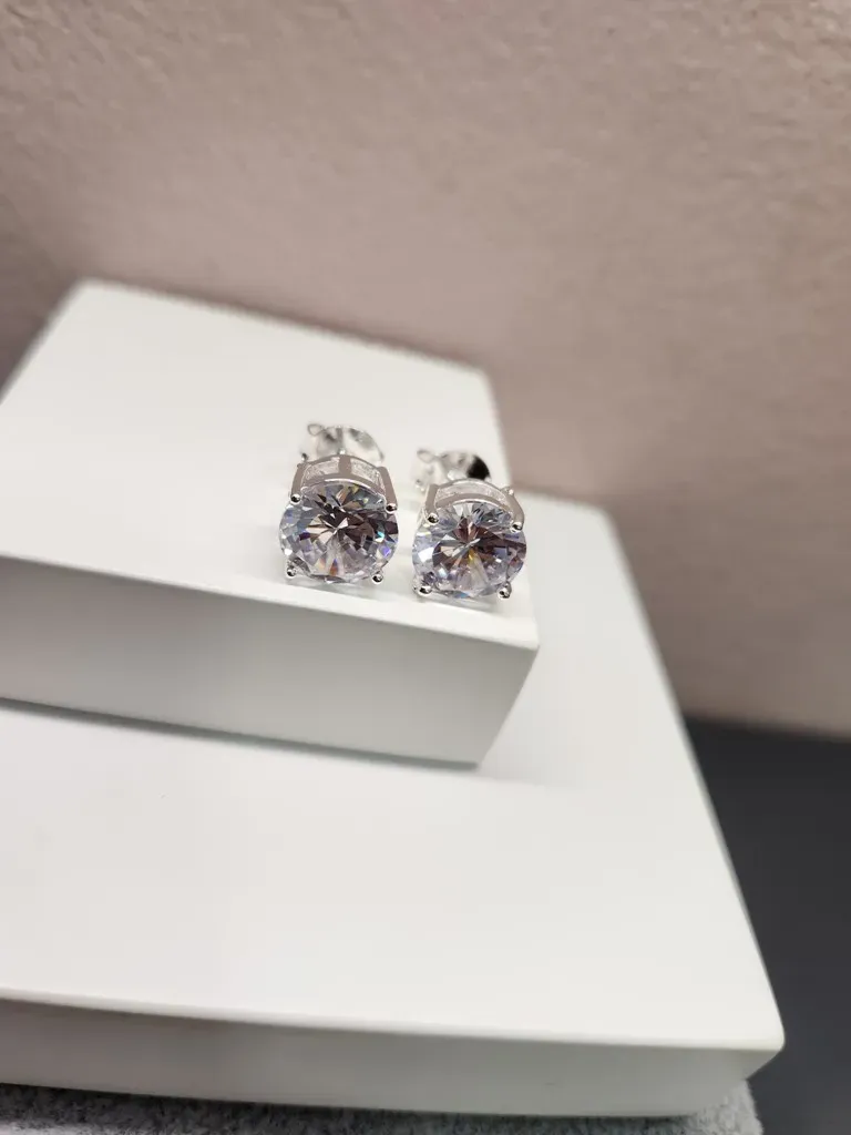 BRINCO PRATA PONTO G