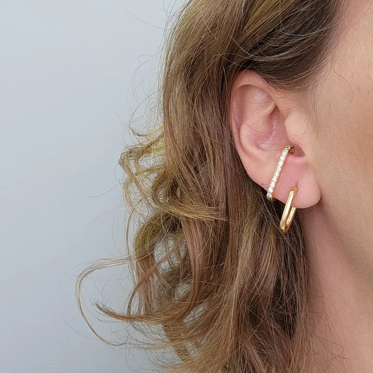 BRINCO OURO EAR HOOK LISO E ZIRC