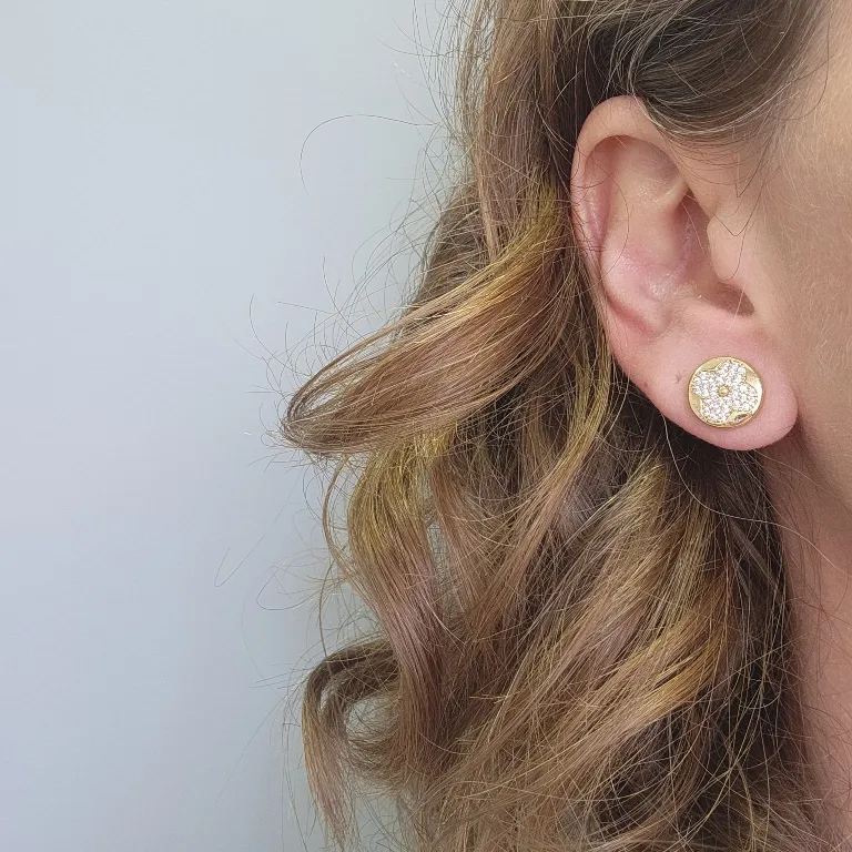 BRINCO OURO FLOR ZIR G