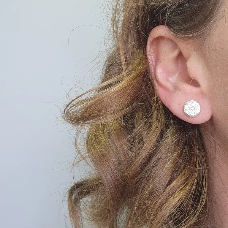 BRINCO PRATA FLOR ZIR M