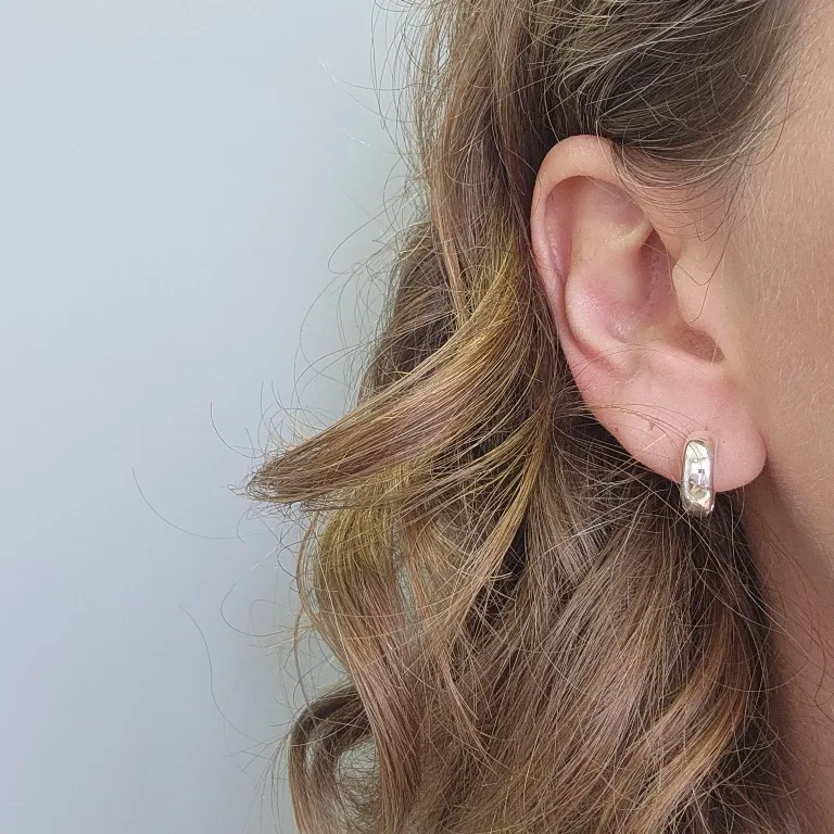 BRINCO ARGOLA PRATA LISA