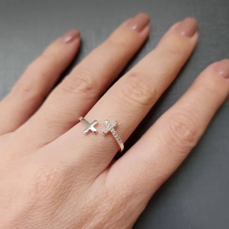 ANEL PRATA AJUSTÁVEL CRUZ