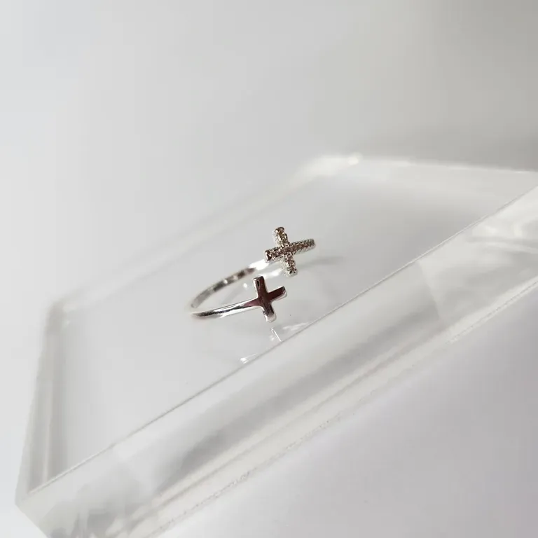 ANEL PRATA AJUSTÁVEL CRUZ