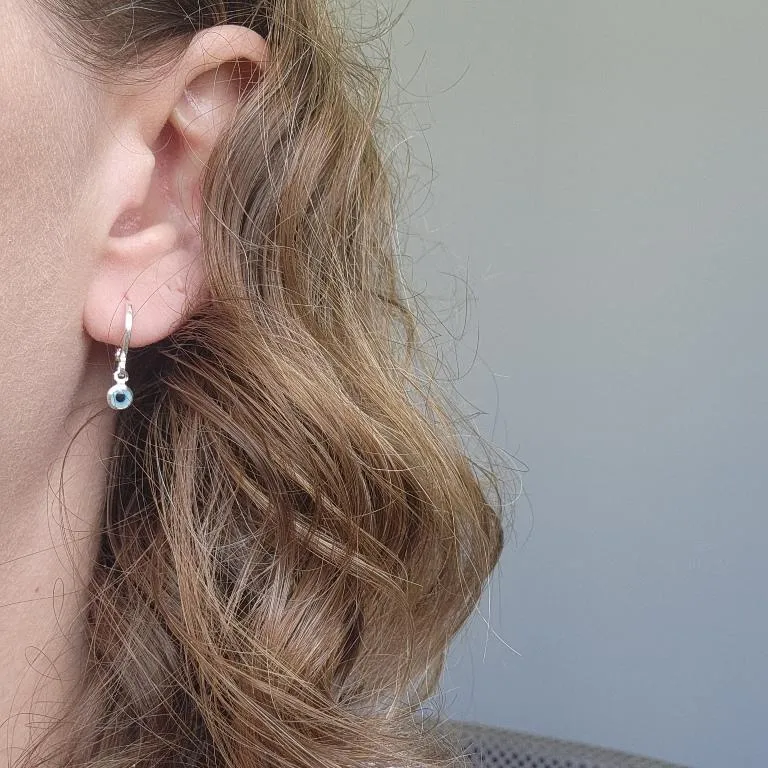 BRINCO PRATA ARGOLA 1 OLHO GREGO