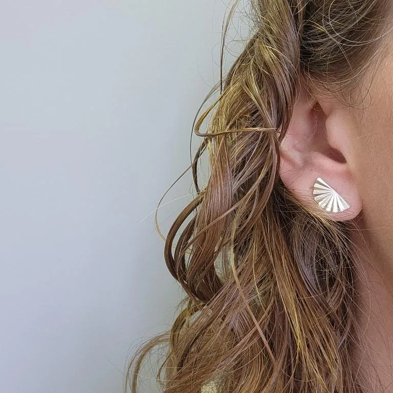 BRINCO PRATA MINI LEQUE