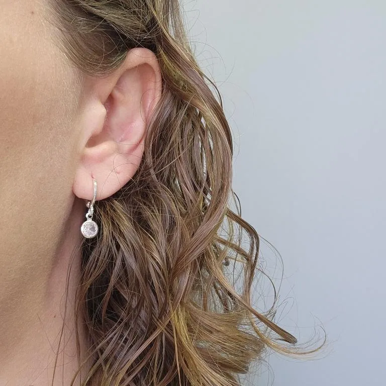 BRINCO PRATA ARGOLA PONTO LUZ