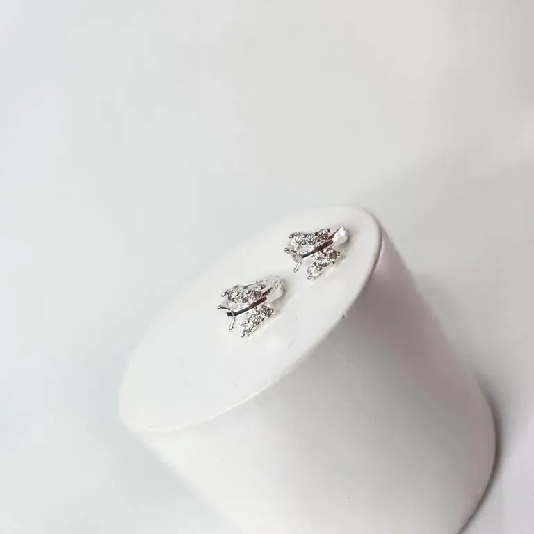 BRINCO PRATA ARGOLA BORBLETINHA