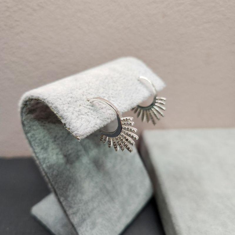 BRINCO ARGOLA PRATA PINO RAIOS Z