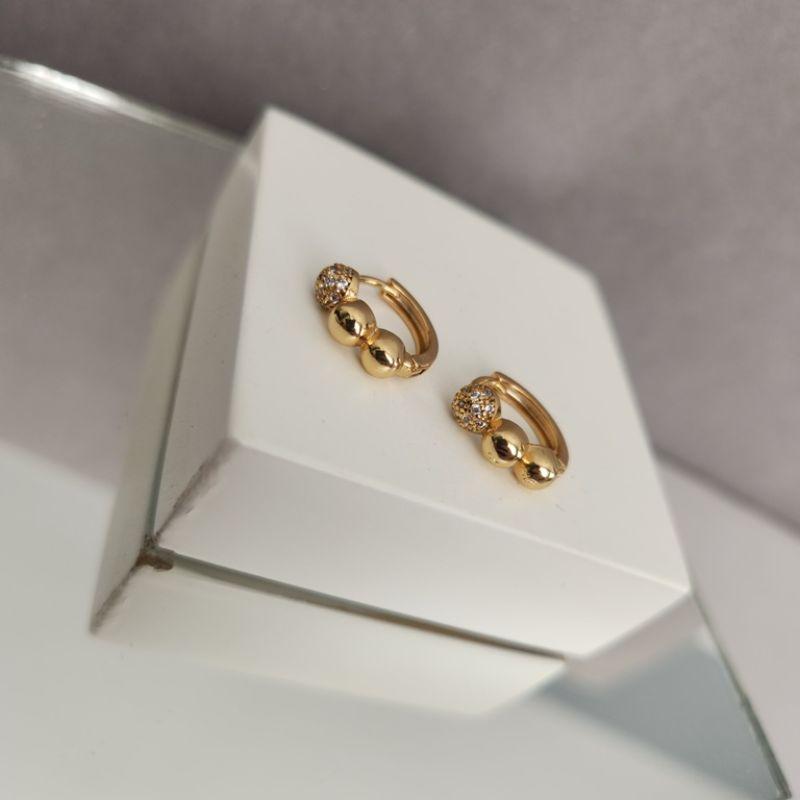 BRINCO OURO ARGOLA ESFERAS L Z