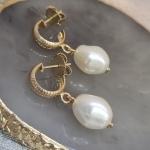 BRINCO OURO ARGOLA PÉROLA BARROCA