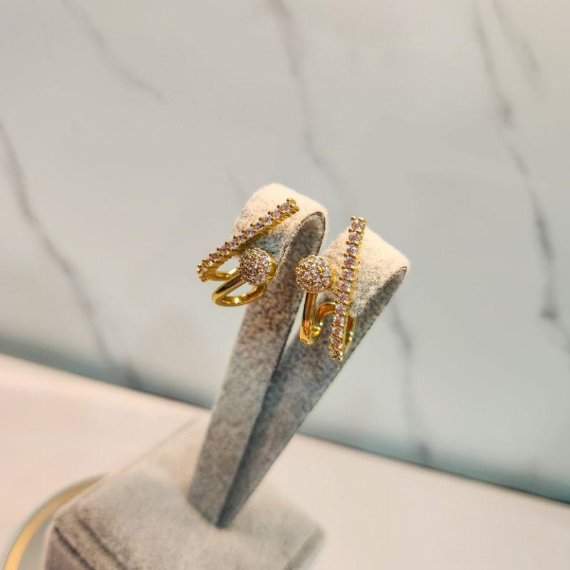 BRINCO OURO EAR HOOK PONTO ZIRC