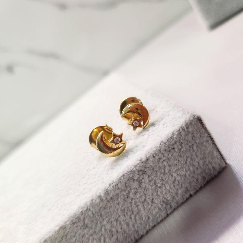 BRINCO OURO LUA ESTRELA