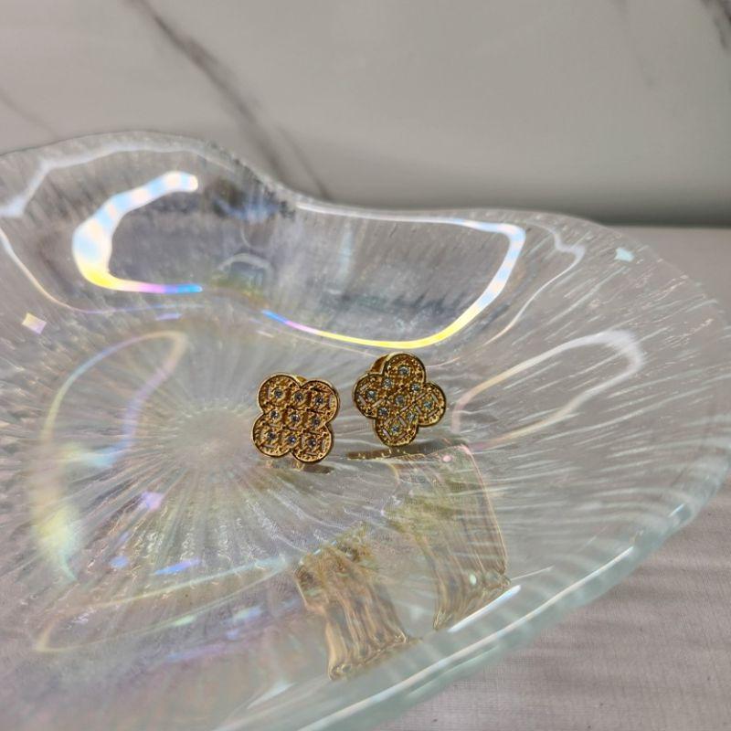 BRINCO OURO TREVO ZIR