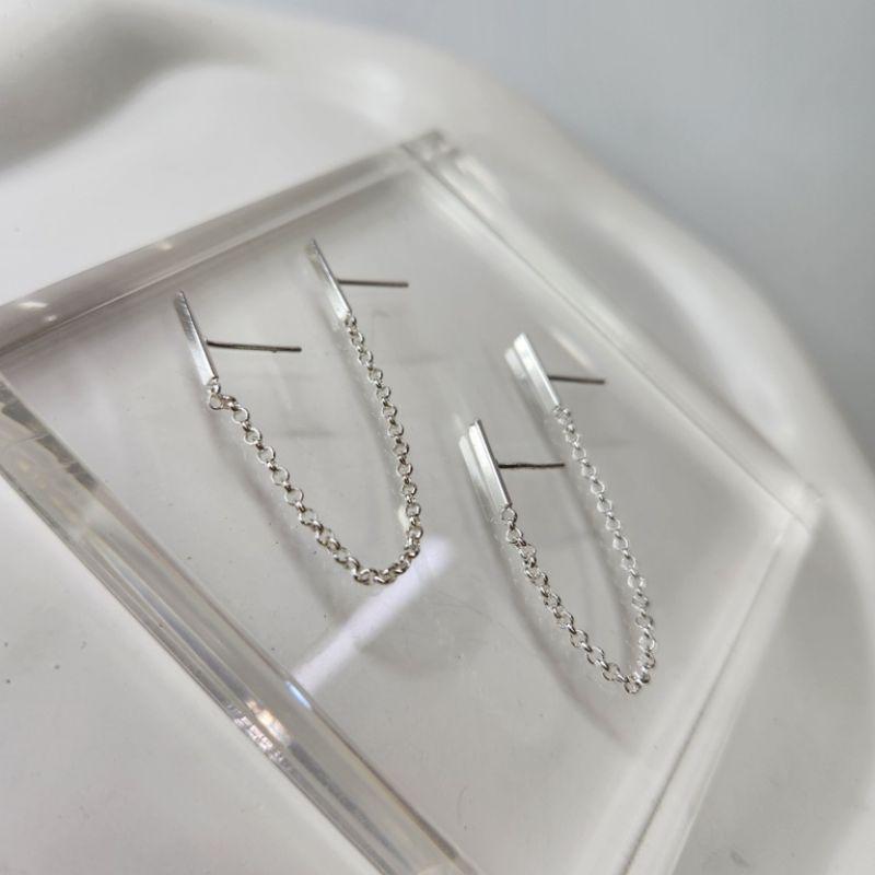 BRINCO PRATA 2 PINOS CORRENTE