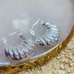 BRINCO PRATA ARGOLA CONCHA