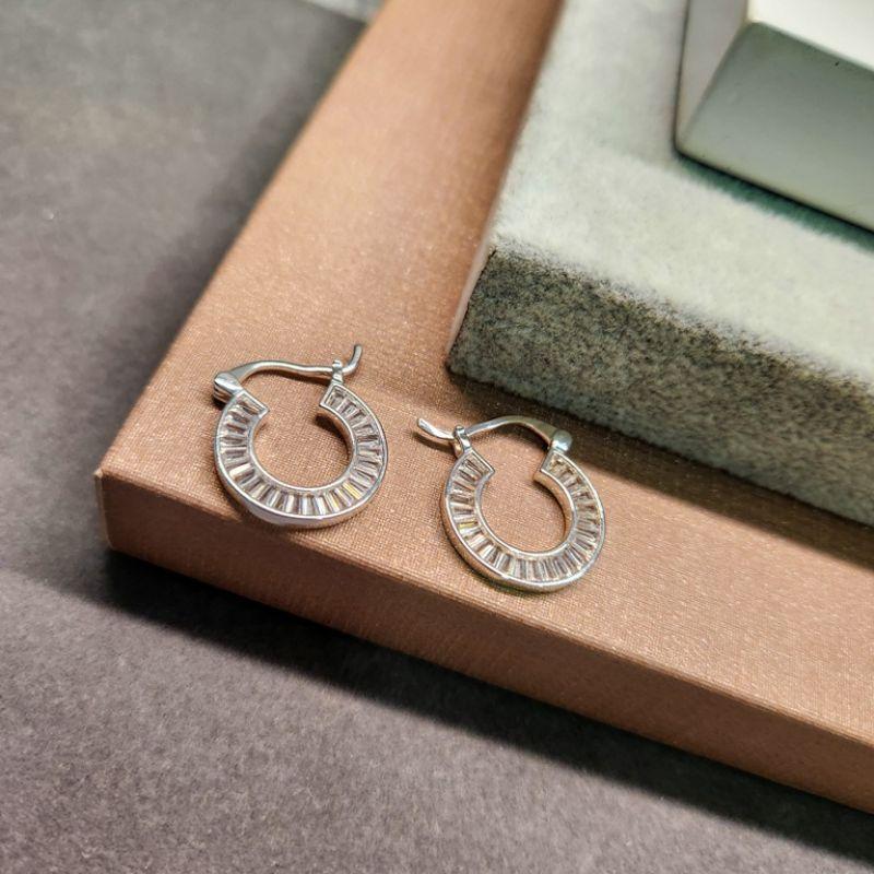 BRINCO PRATA ARGOLA NAVETS