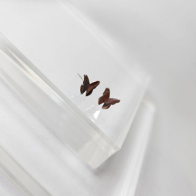 BRINCO PRATA BORBOLETA ORIGAMI M