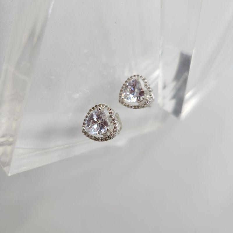 BRINCO PRATA CORAÇÃO LUXO