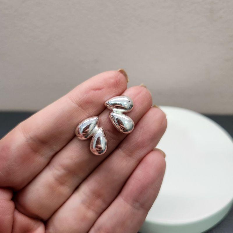 BRINCO PRATA DUAS GOTAS