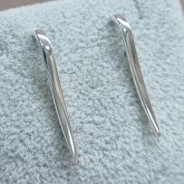 BRINCO PRATA EAR HOOK PINO