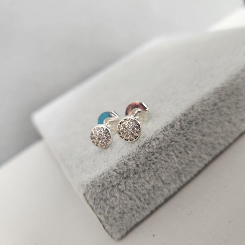 BRINCO PRATA ESFERA ZIRC M