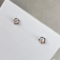 BRINCO PRATA FLOR 2 ZIRC