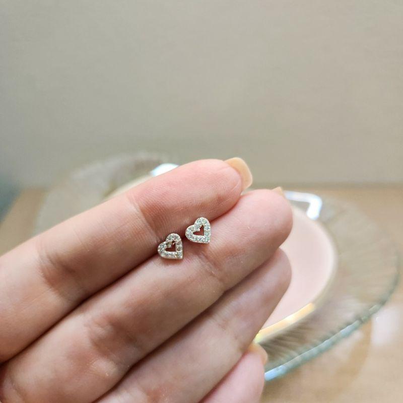 BRINCO PRATA MINI CORAÇ  Z V