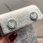 BRINCO PRATA MOEDA CORAÇÃO